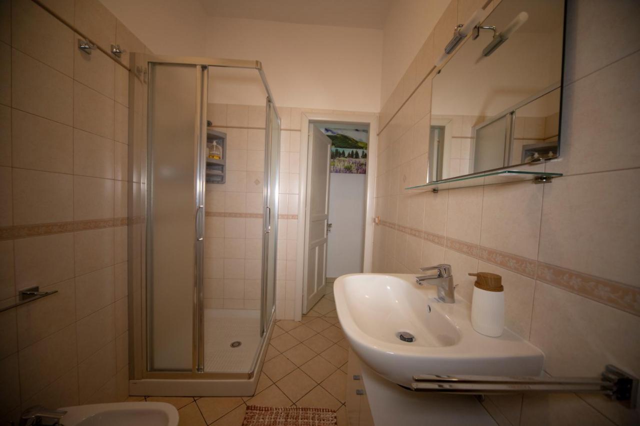 Casa Vacanza Da Dina Modica Bagian luar foto